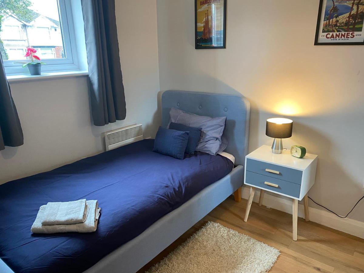 Lime Tree Apartment Coventry Dış mekan fotoğraf